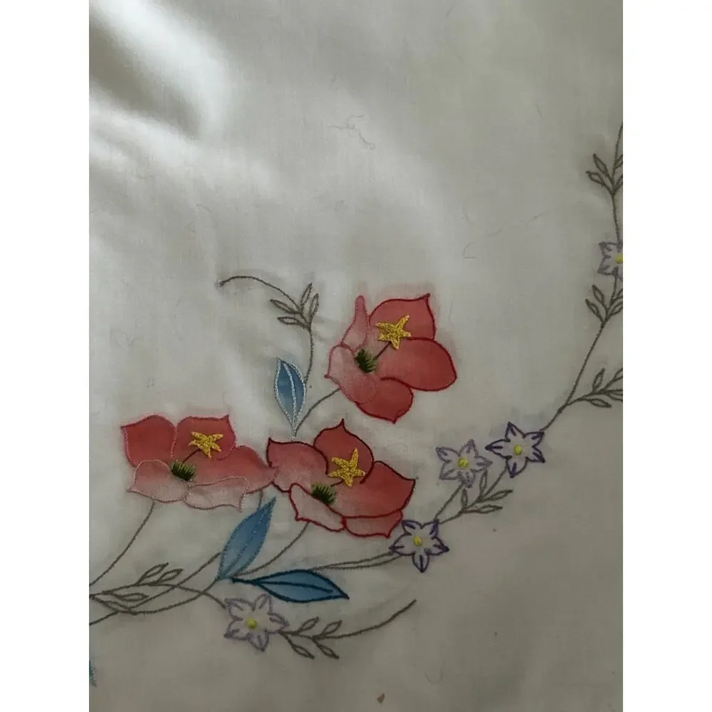 Embroidered Placemats(12) with matching Napkis (12)
